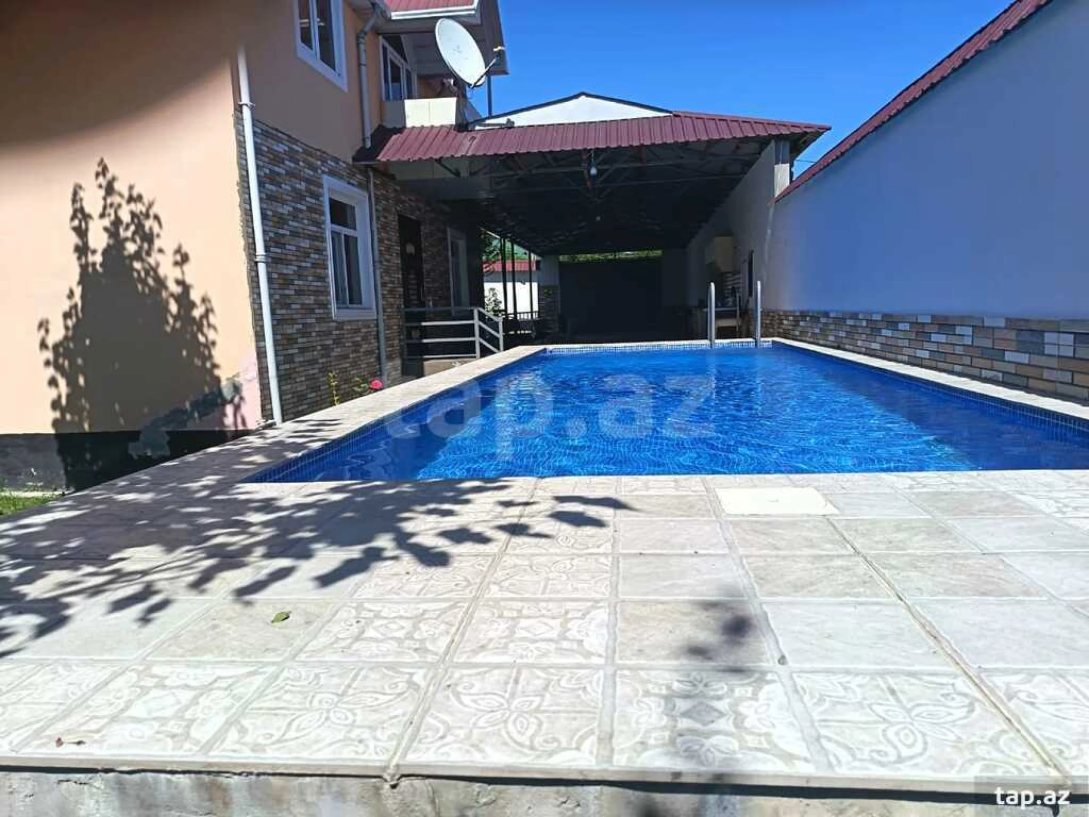 Kirayə verilir 4 otaqlı həyət evi