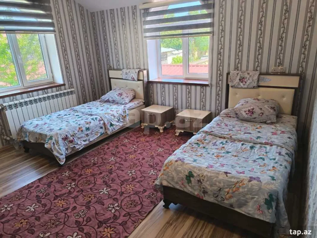 Kirayə verilir 4 otaqlı həyət evi