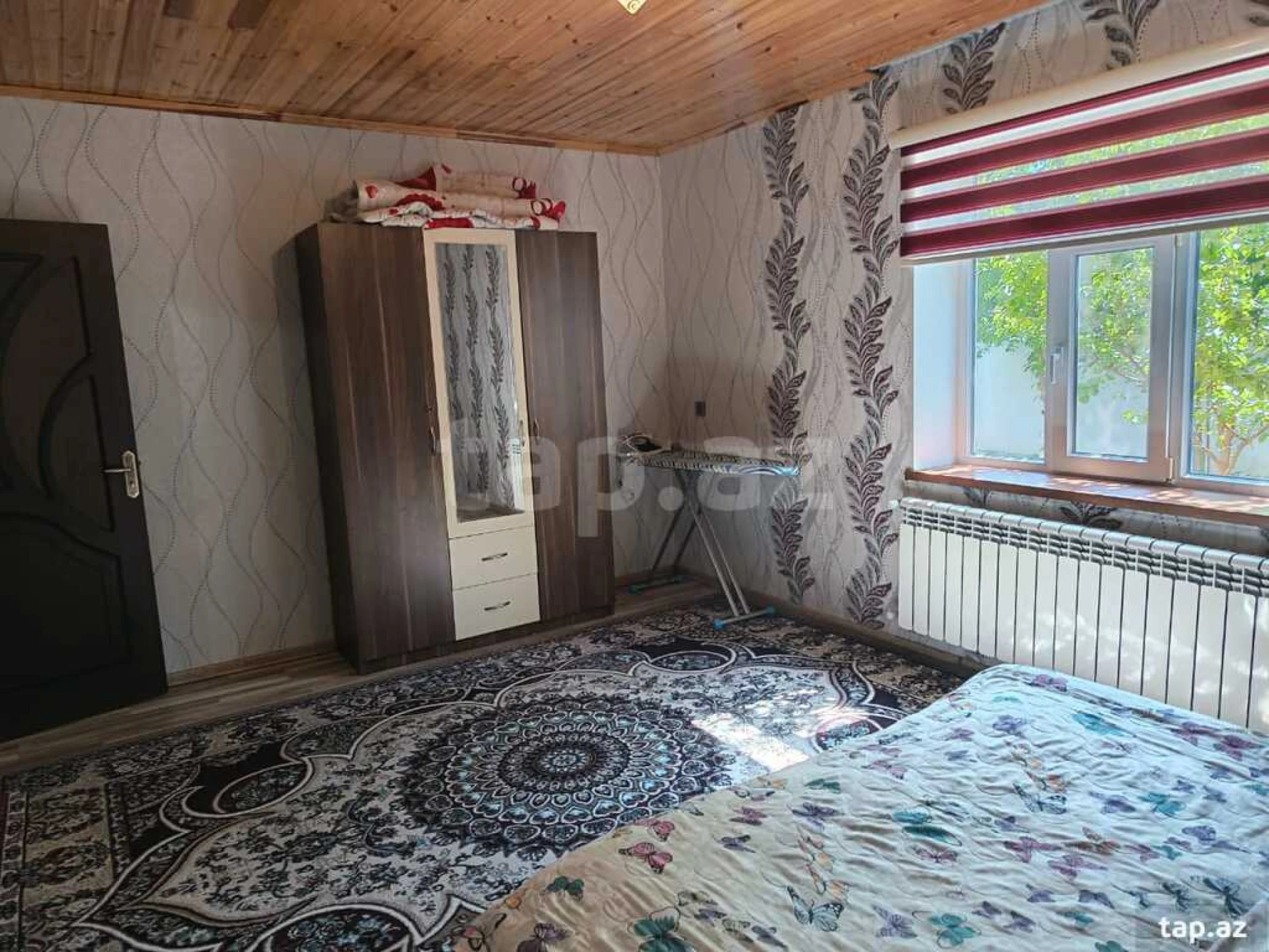 Kirayə verilir 4 otaqlı həyət evi