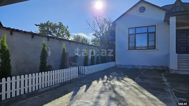 Kirayə verilir 3 otaqlı həyət evi 110 m²