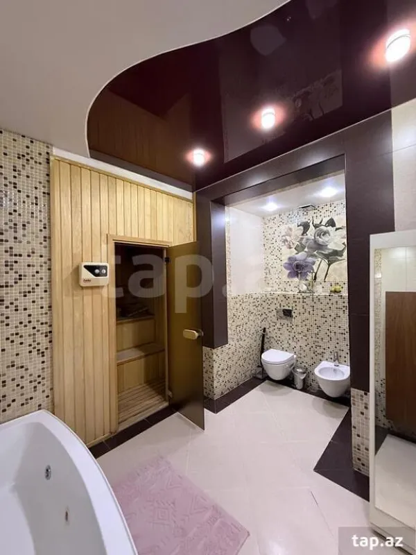 Satılır 7 otaqlı yeni tikili 412 m²