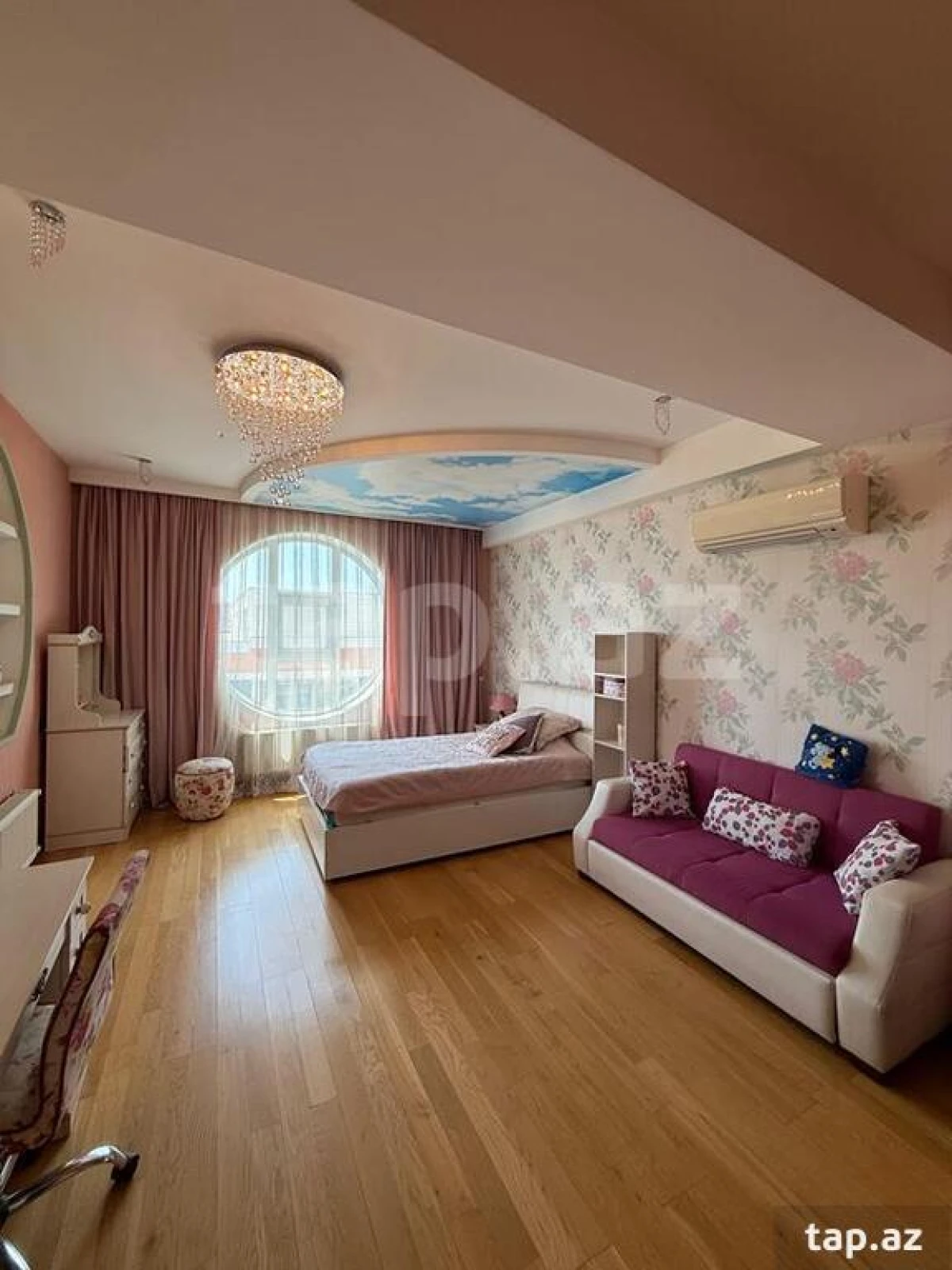 Satılır 7 otaqlı yeni tikili 412 m²