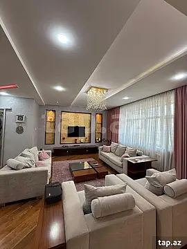 Satılır 7 otaqlı yeni tikili 412 m²