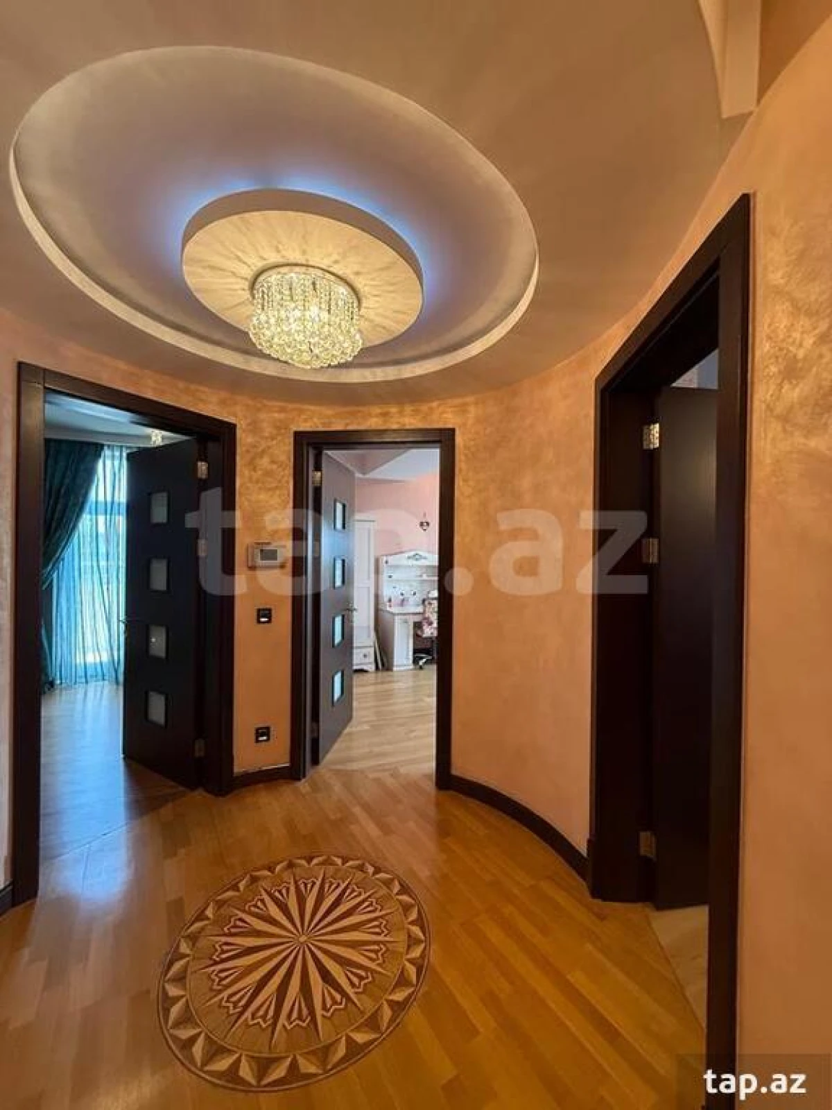 Satılır 7 otaqlı yeni tikili 412 m²