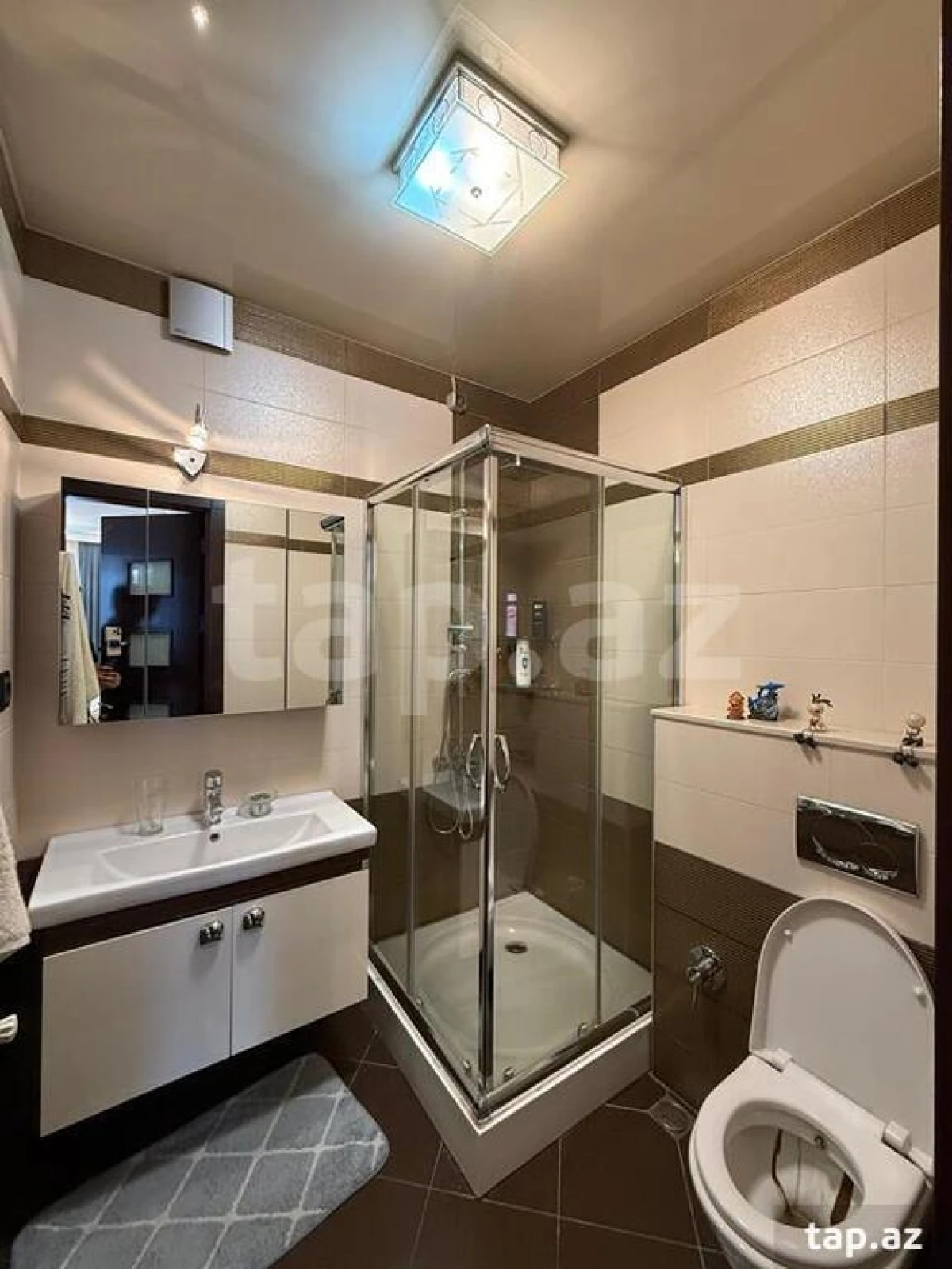 Satılır 7 otaqlı yeni tikili 412 m²