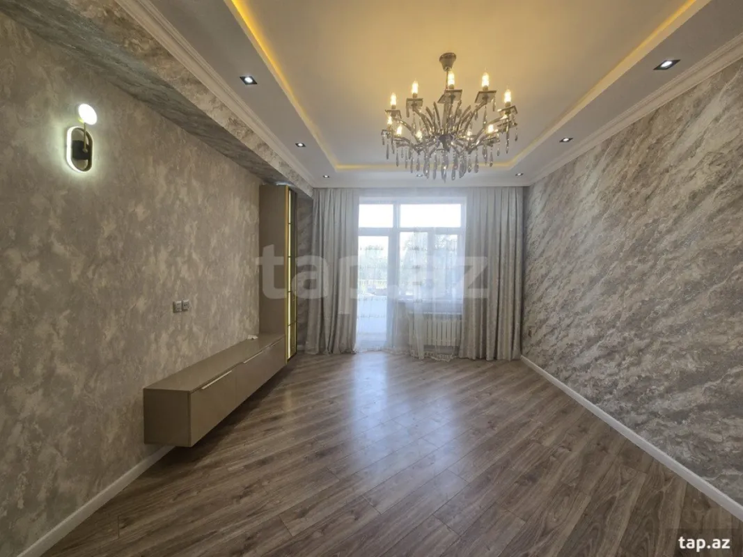 Satılır 3 otaqlı yeni tikili 95 m²