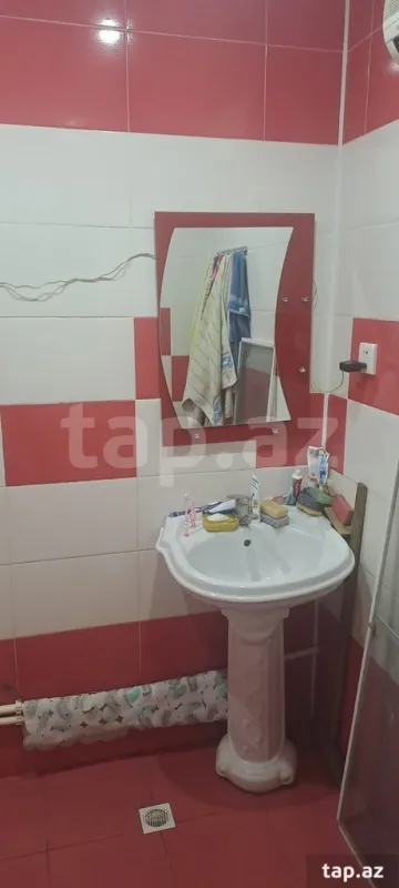 Satılır 3 otaqlı mənzil 66 m²