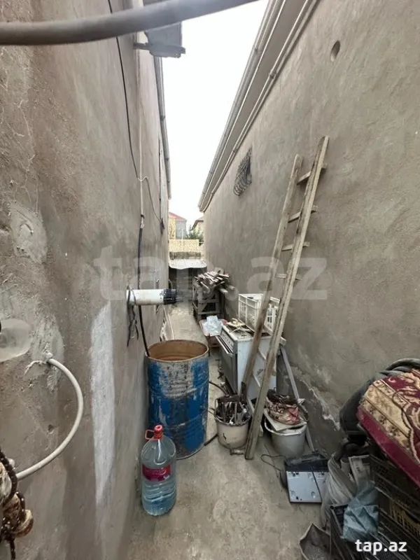 Satılır 4 otaqlı həyət evi