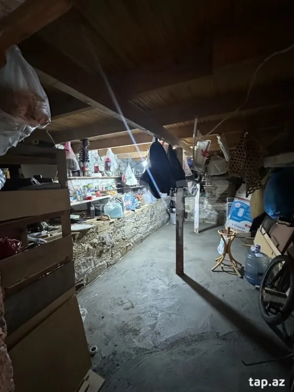 Satılır 4 otaqlı həyət evi