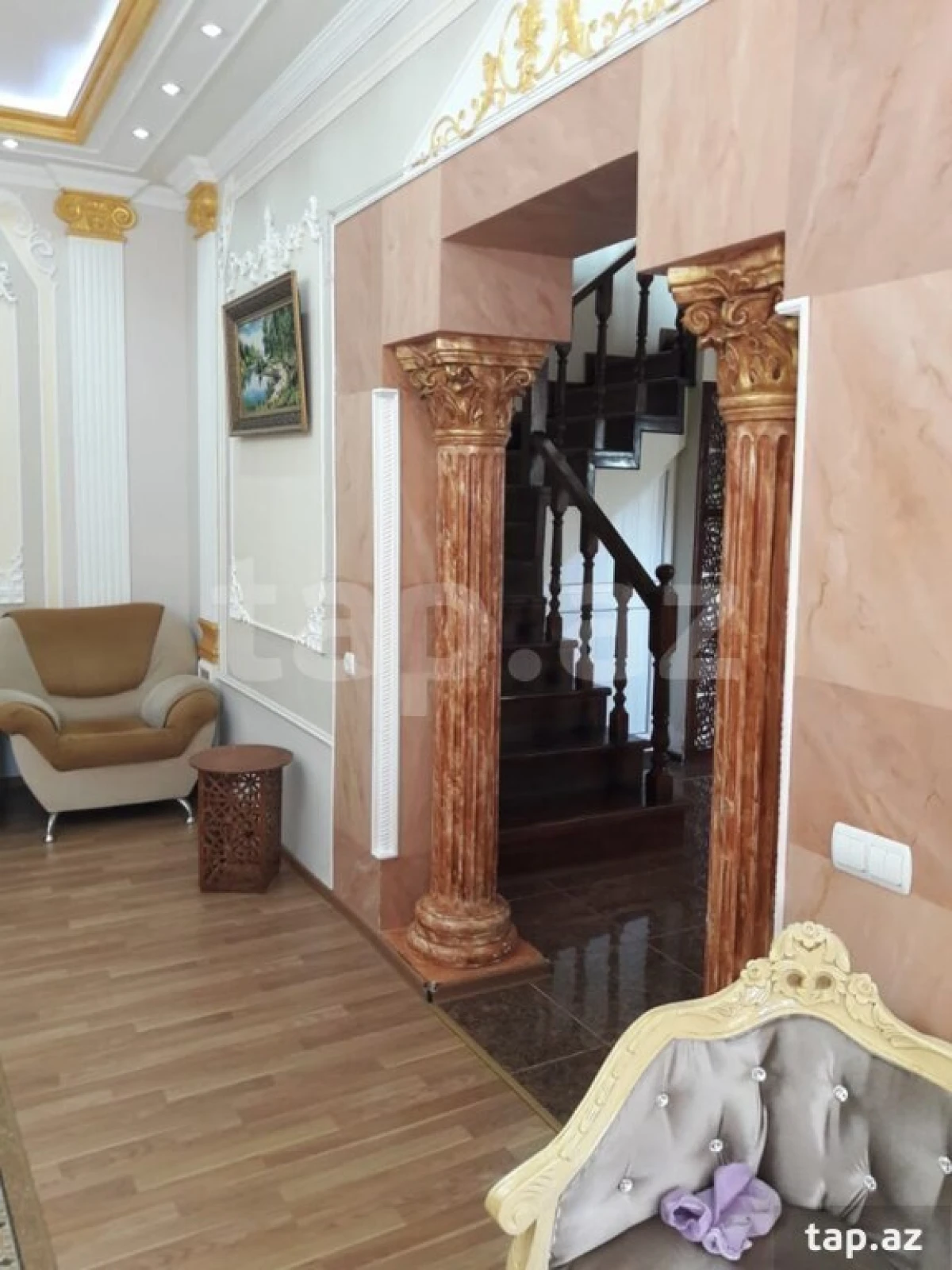 Satılır 5 otaqlı həyət evi