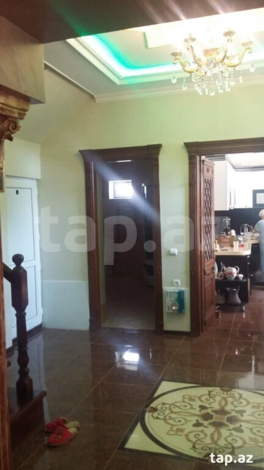 Satılır 5 otaqlı həyət evi