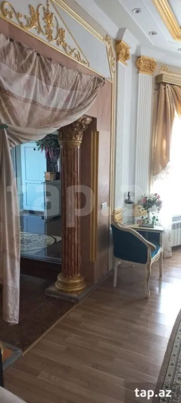 Satılır 5 otaqlı həyət evi