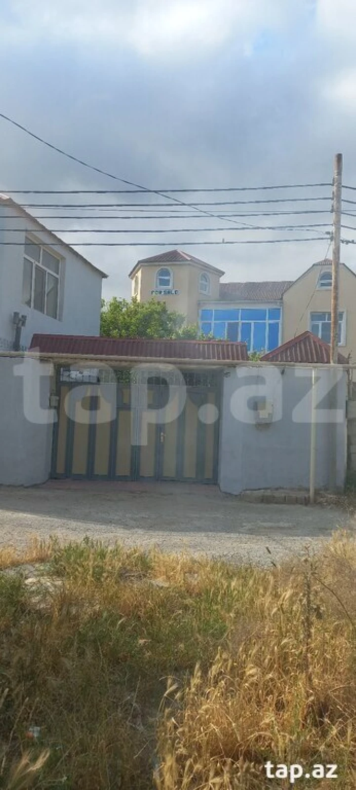 Satılır 5 otaqlı həyət evi