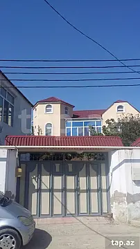 Satılır 5 otaqlı həyət evi