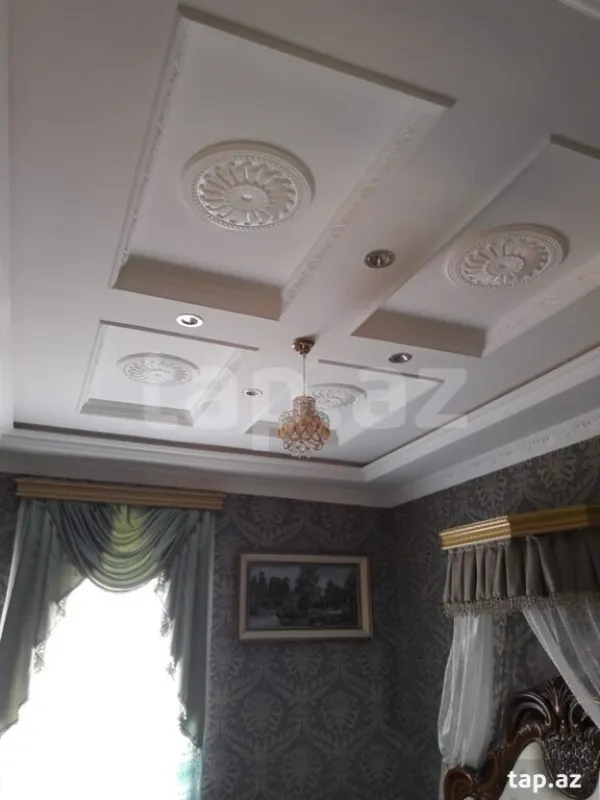 Satılır 5 otaqlı həyət evi