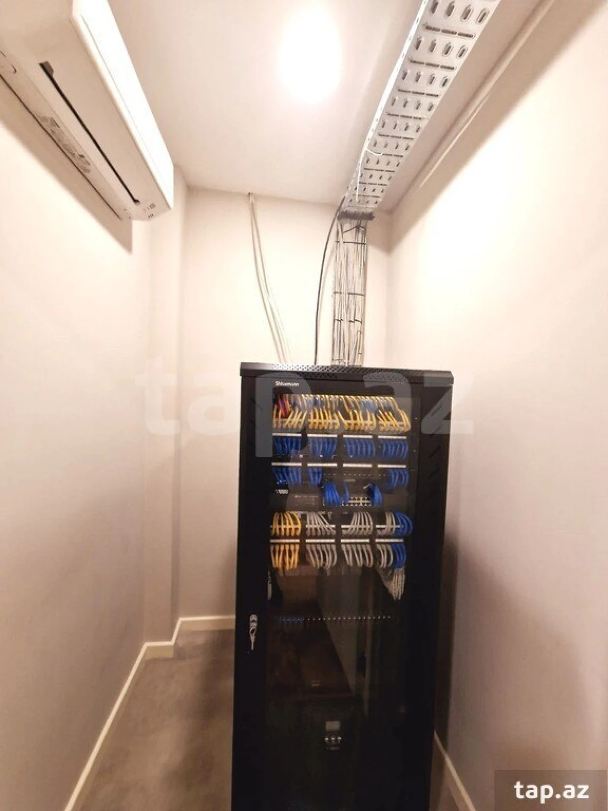 Kirayə verilir ofis