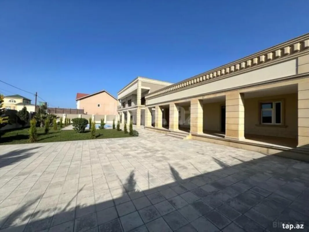 Satılır 6 otaqlı həyət evi