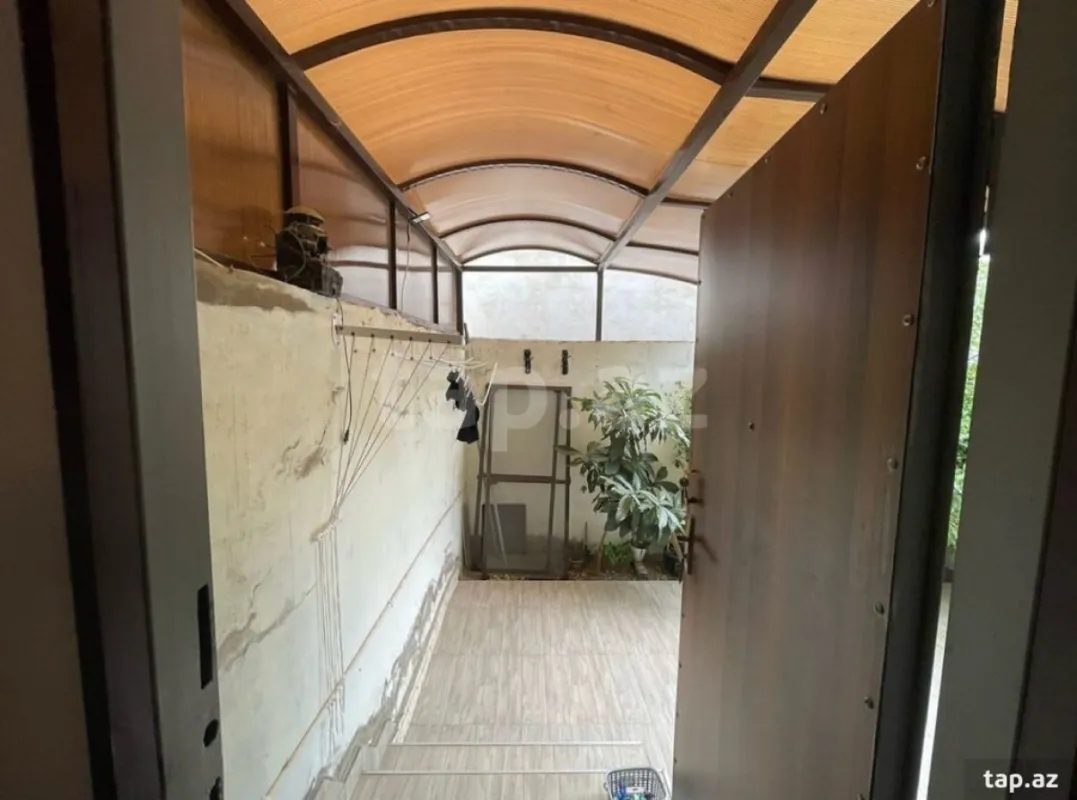 Satılır 3 otaqlı həyət evi