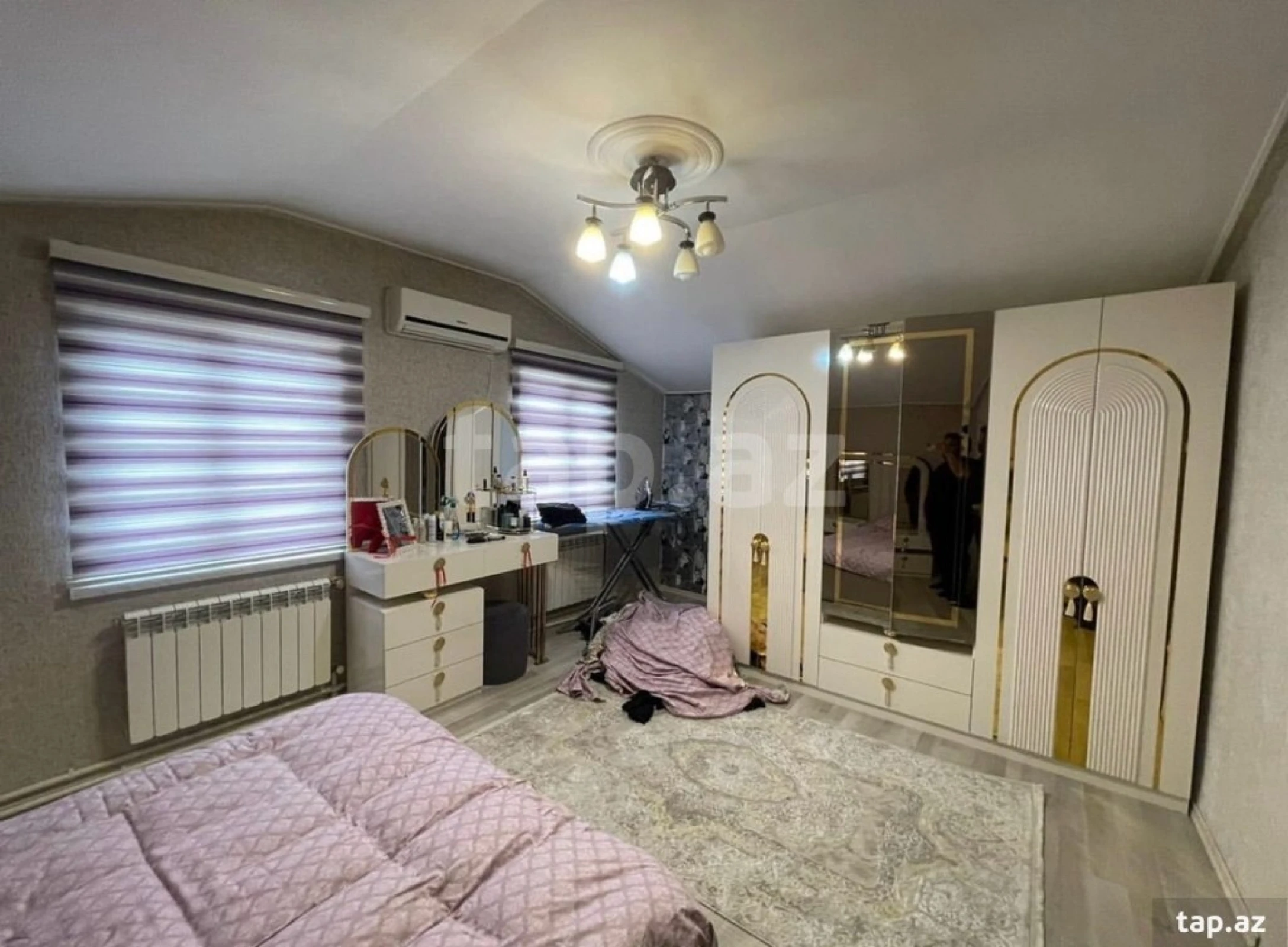 Satılır 3 otaqlı həyət evi