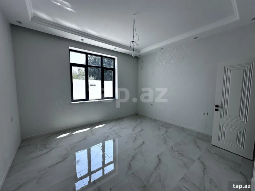 Satılır 3 otaqlı həyət evi