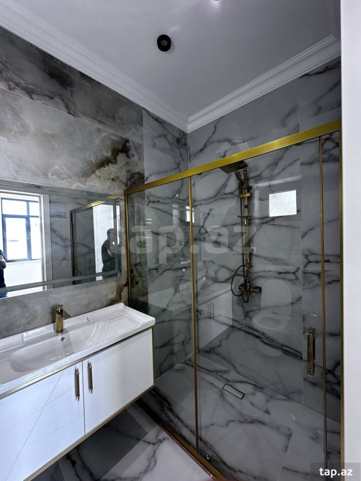 Satılır 3 otaqlı həyət evi