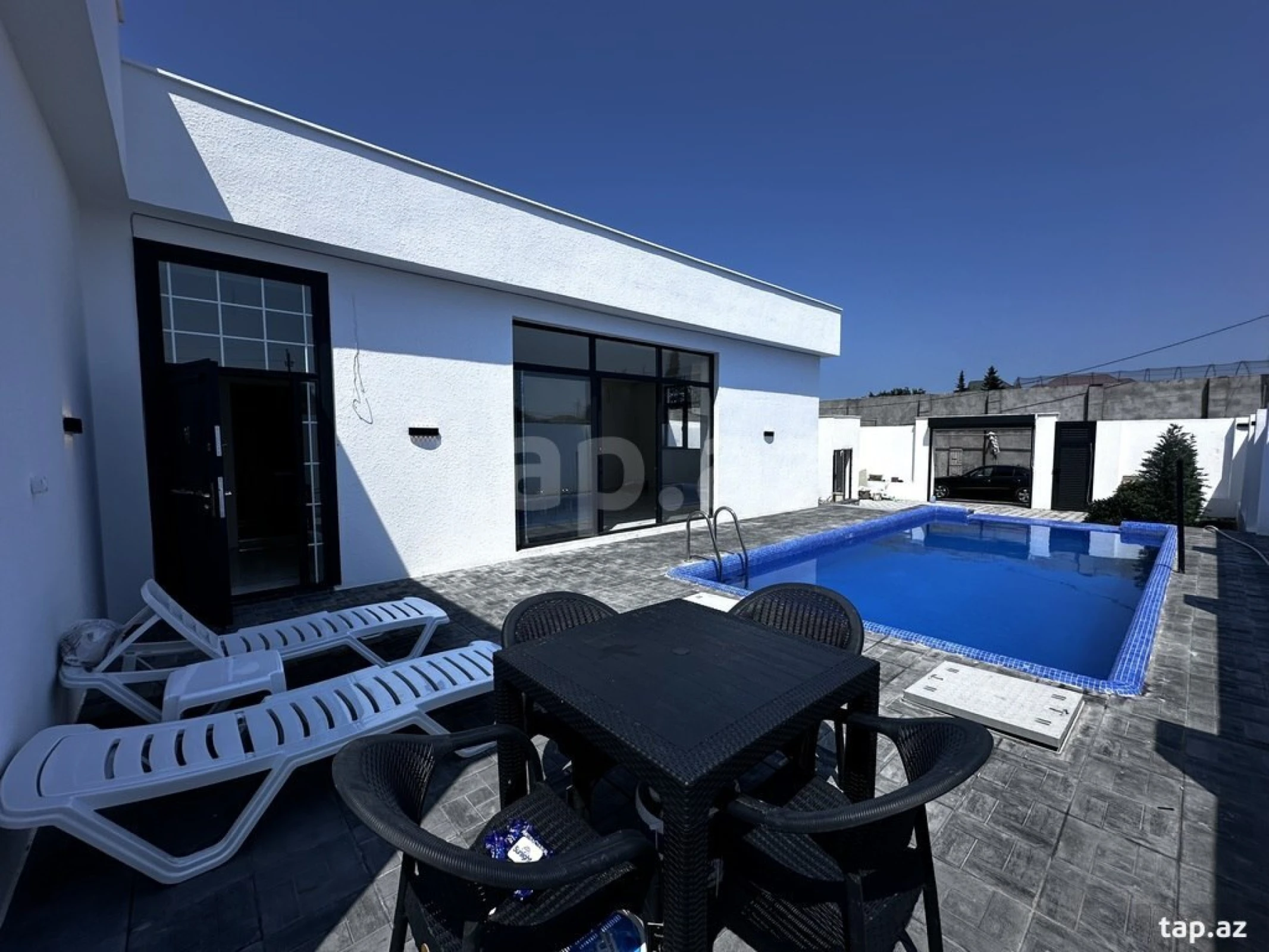 Satılır 3 otaqlı həyət evi