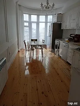 Kirayə verilir 3 otaqlı yeni tikili 80 m² — Bakı 3 otaq 80.00 m²