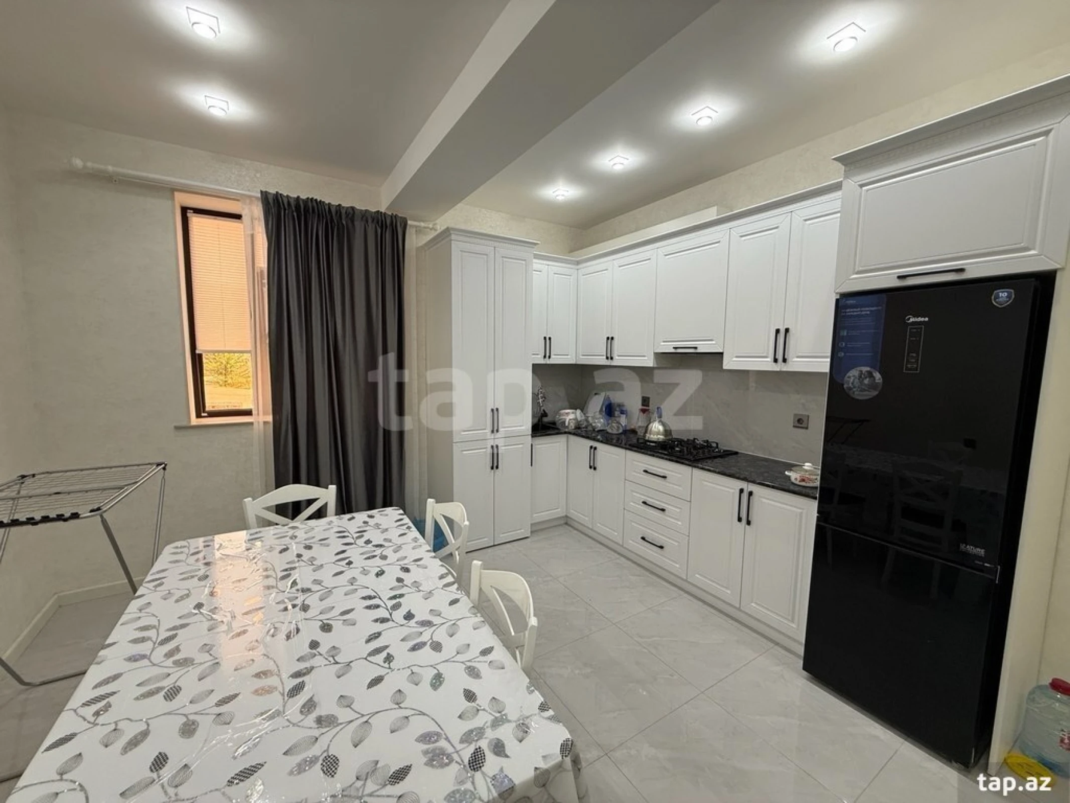 Satılır 3 otaqlı yeni tikili 92 m²