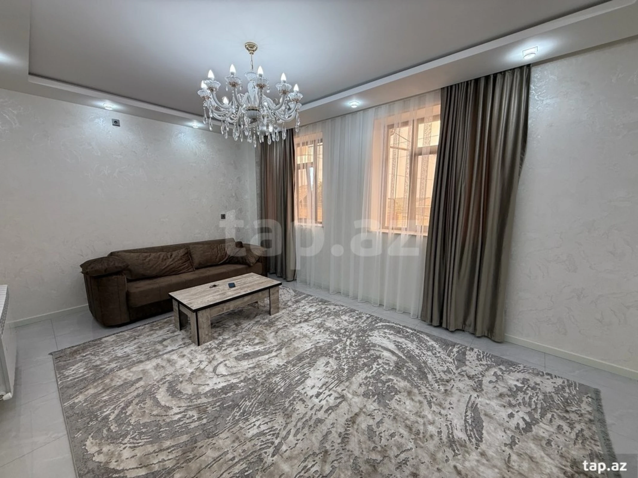 Satılır 3 otaqlı yeni tikili 92 m²