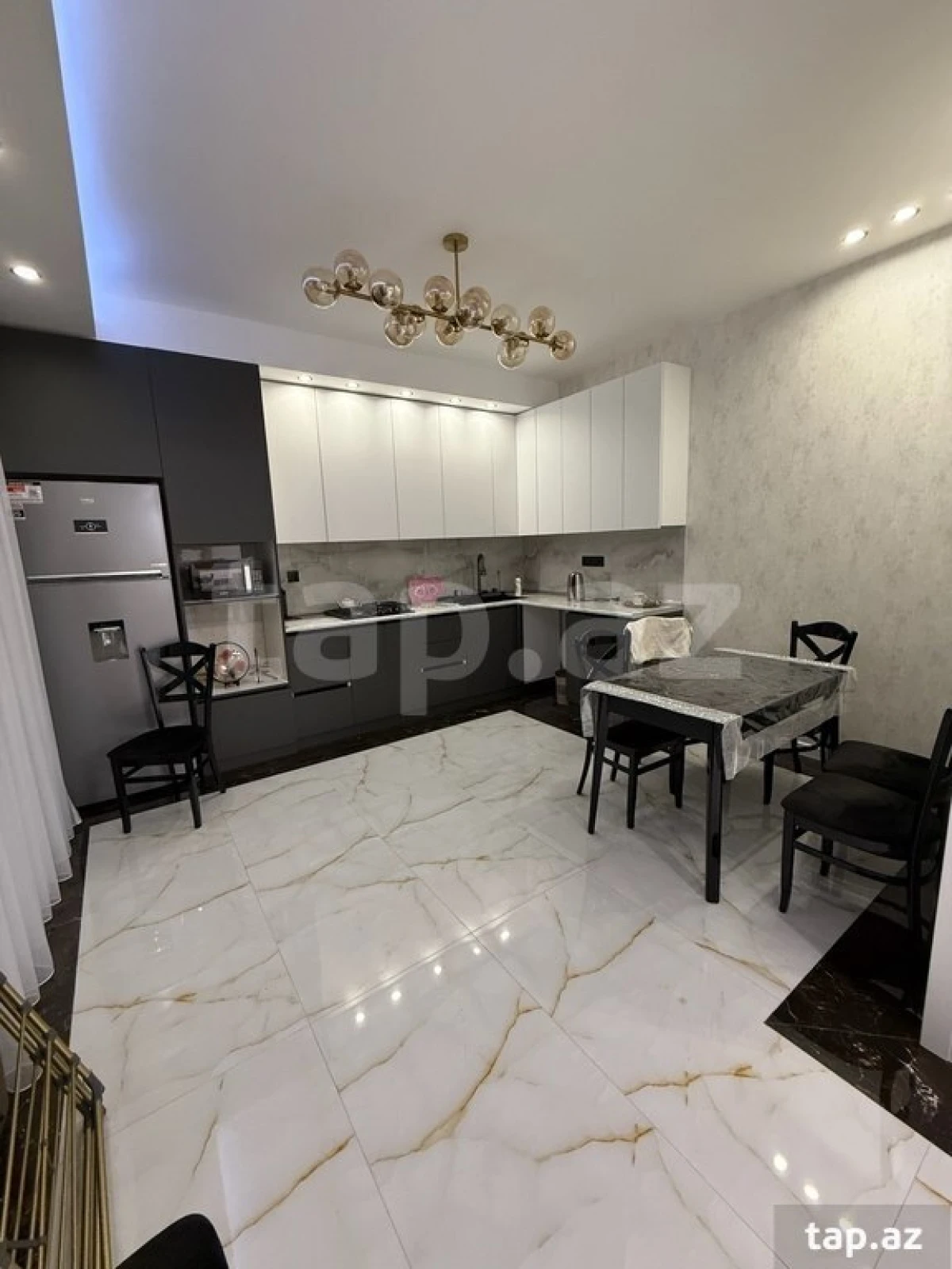 Kirayə verilir 5 otaqlı həyət evi