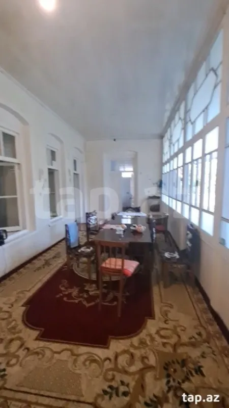 Satılır 4 otaqlı həyət evi