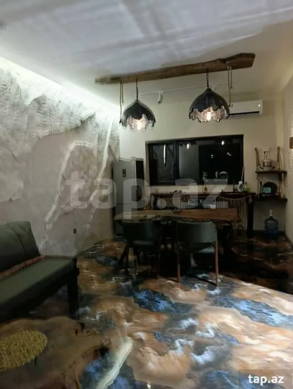 Kirayə verilir 3 otaqlı həyət evi