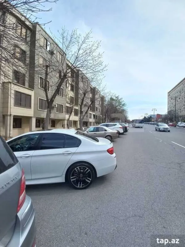 Satılır 2 otaqlı mənzil 60 m²
