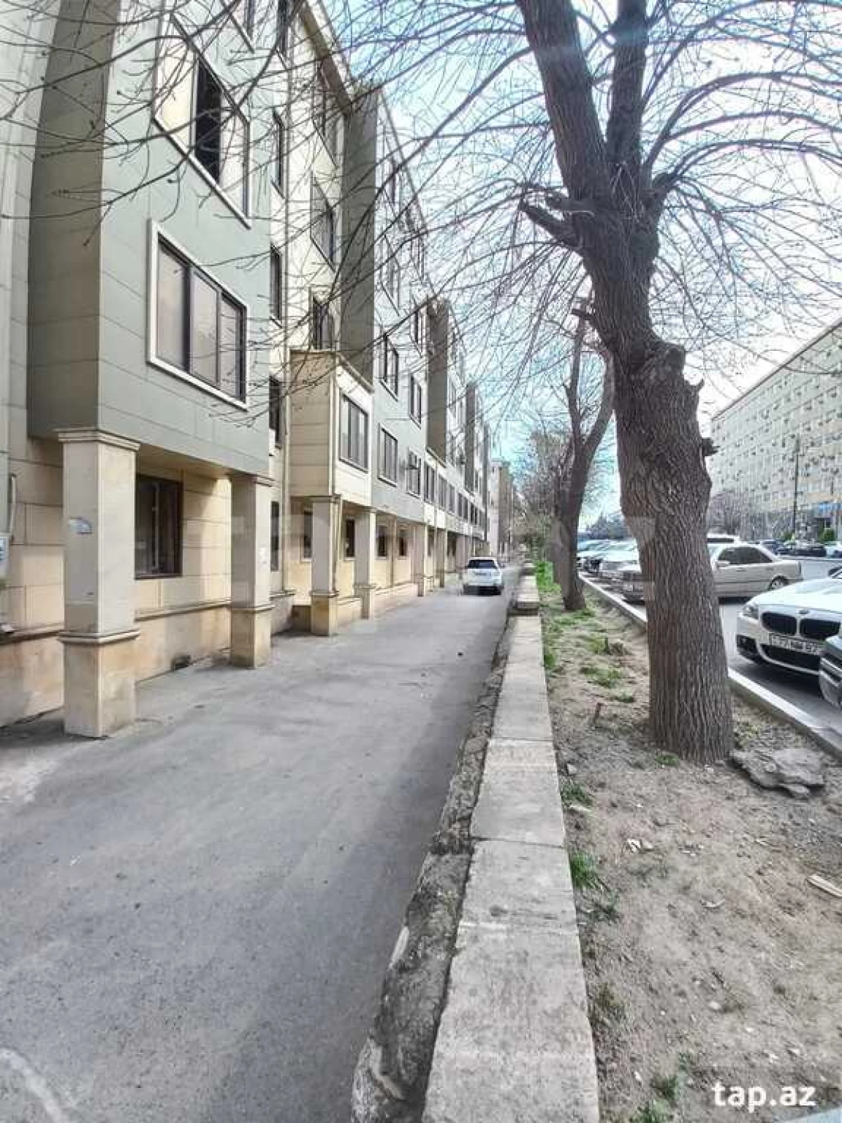 Satılır 2 otaqlı mənzil 60 m²