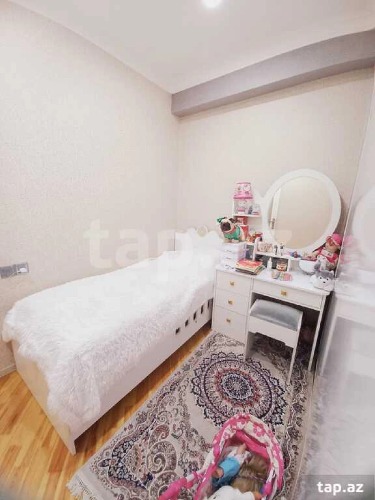 Satılır 3 otaqlı yeni tikili 120 m²