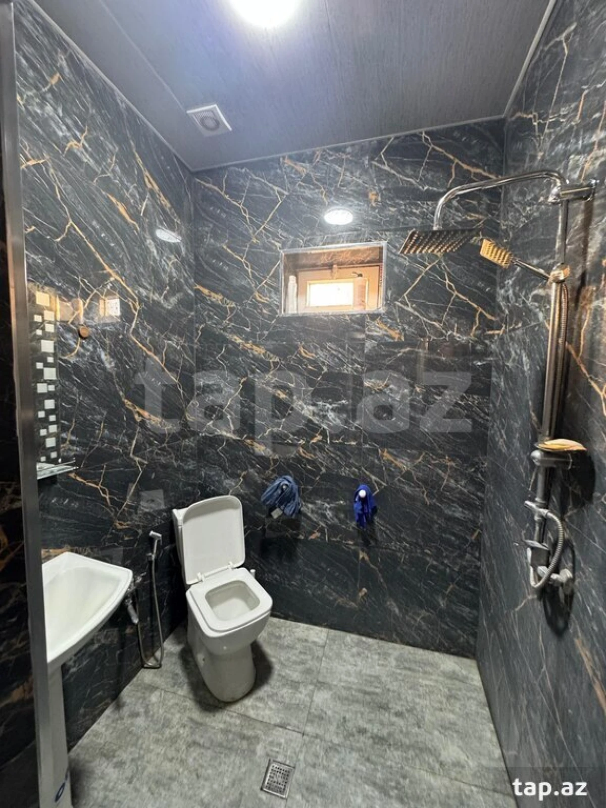 Kirayə verilir 4 otaqlı həyət evi