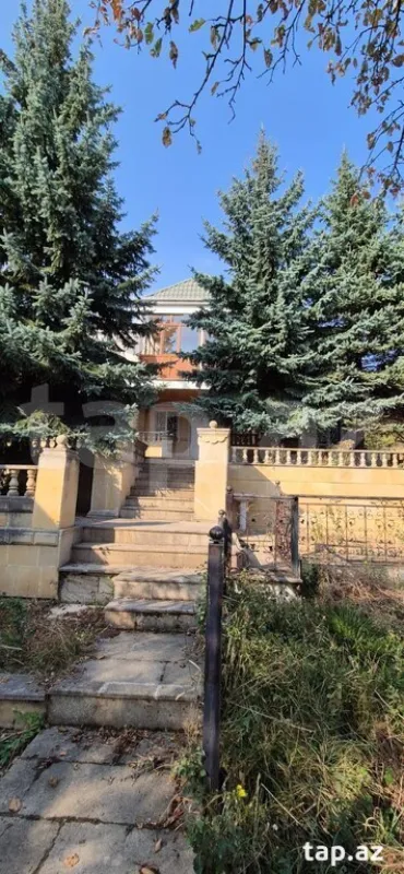 Satılır 5 otaqlı həyət evi 150 m²