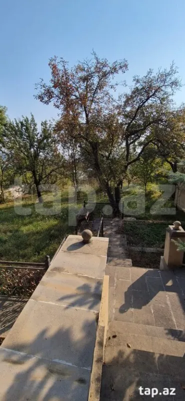 Satılır 5 otaqlı həyət evi 150 m²