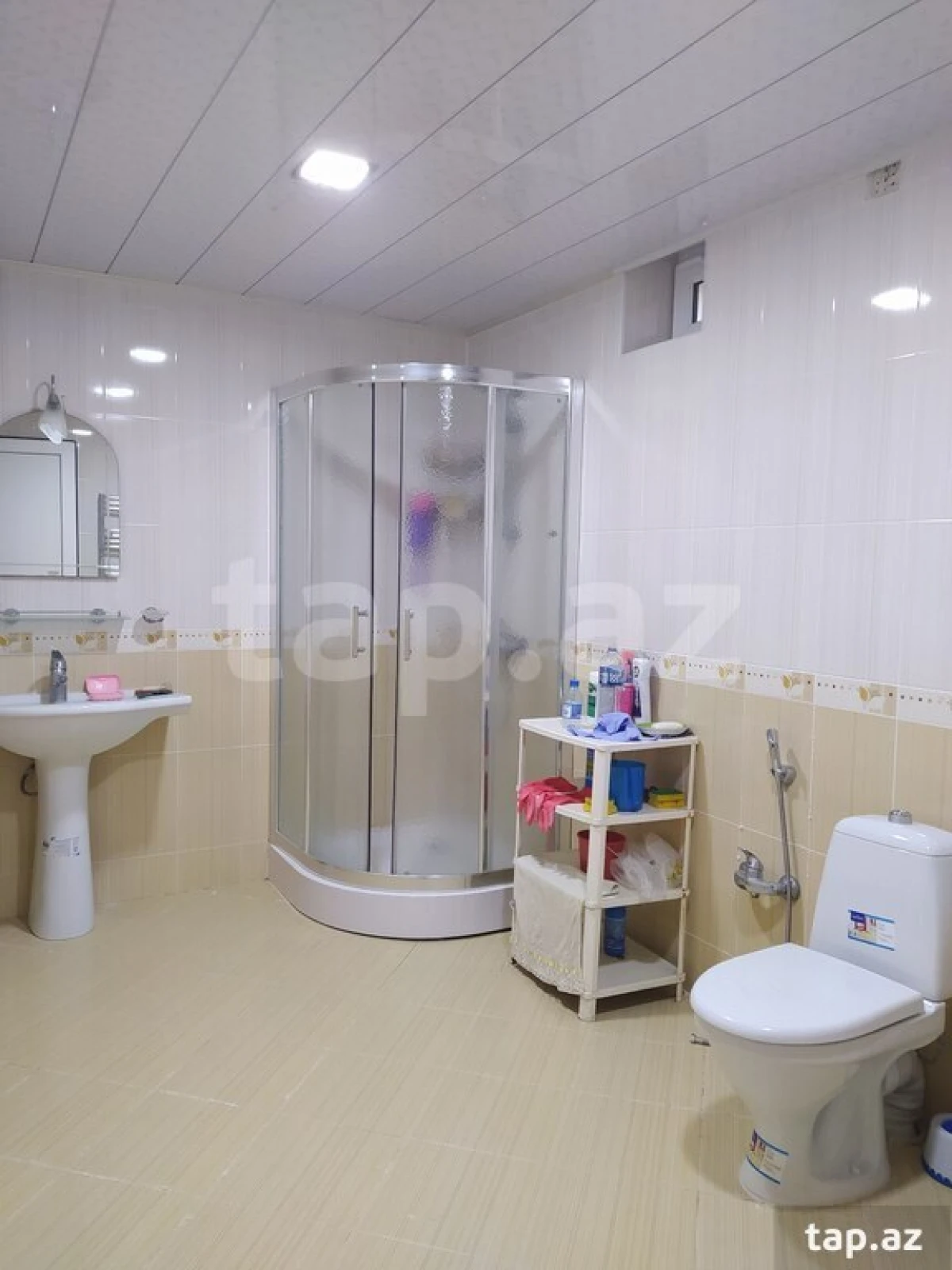 Satılır 5 otaqlı həyət evi 150 m²