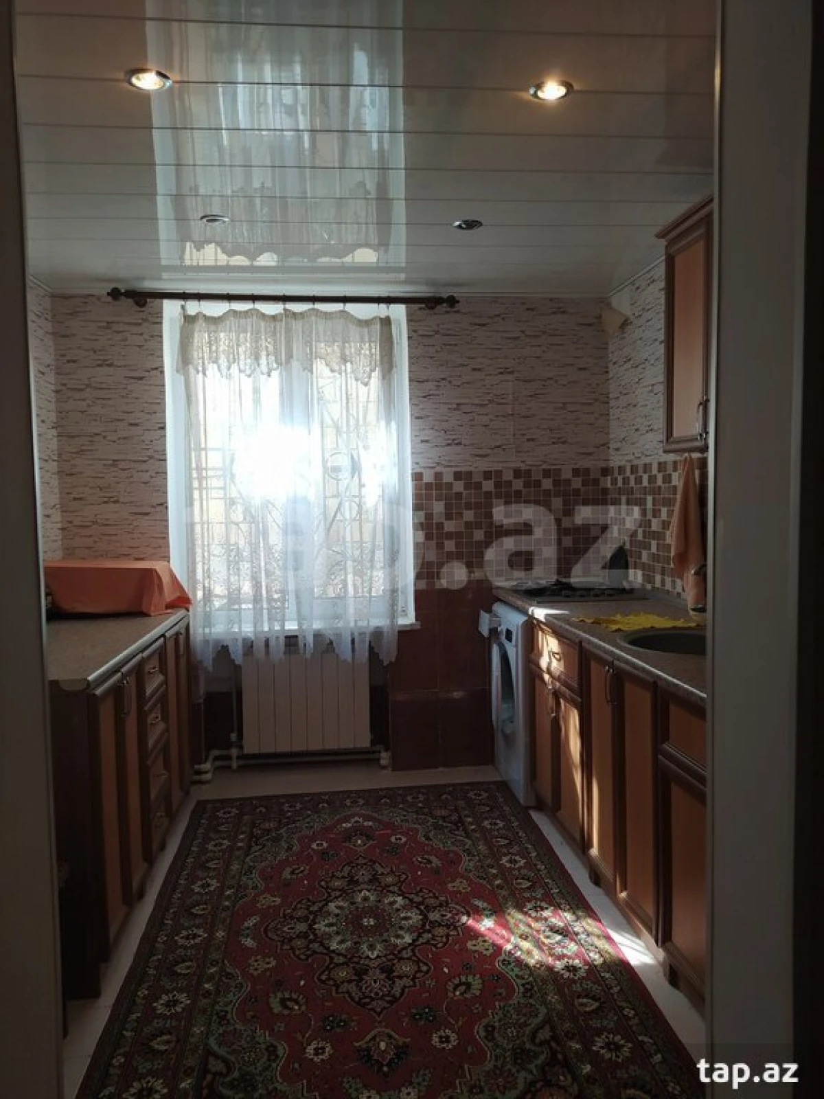 Satılır 5 otaqlı həyət evi 150 m²