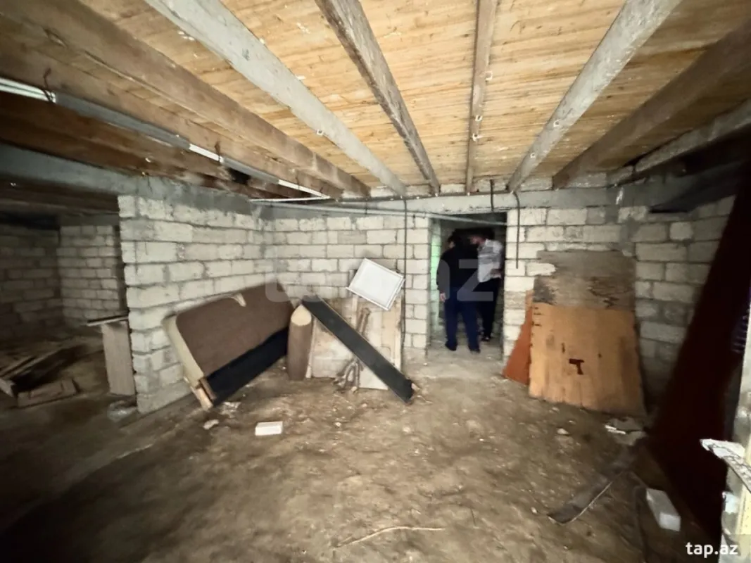 Satılır 4 otaqlı həyət evi