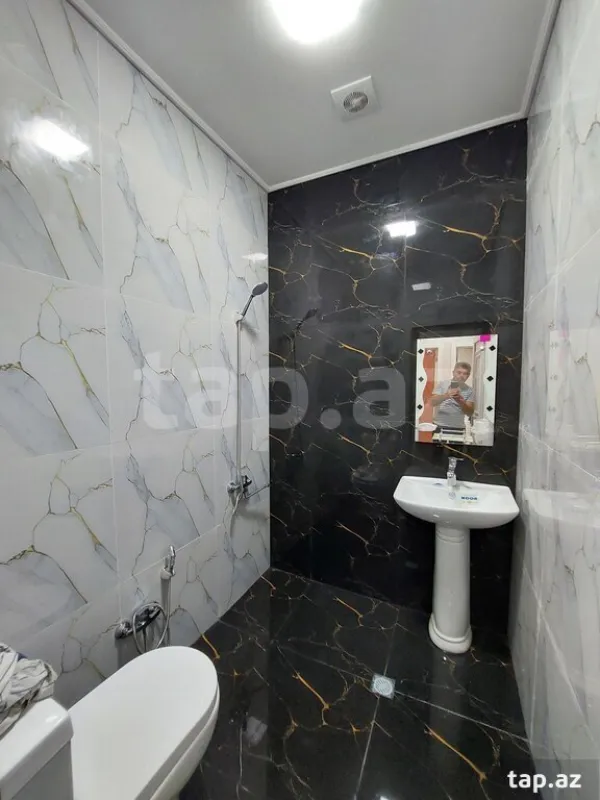 Satılır 3 otaqlı həyət evi