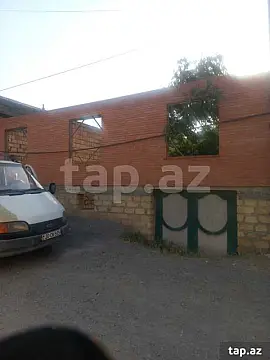 Satılır 4 otaqlı həyət evi