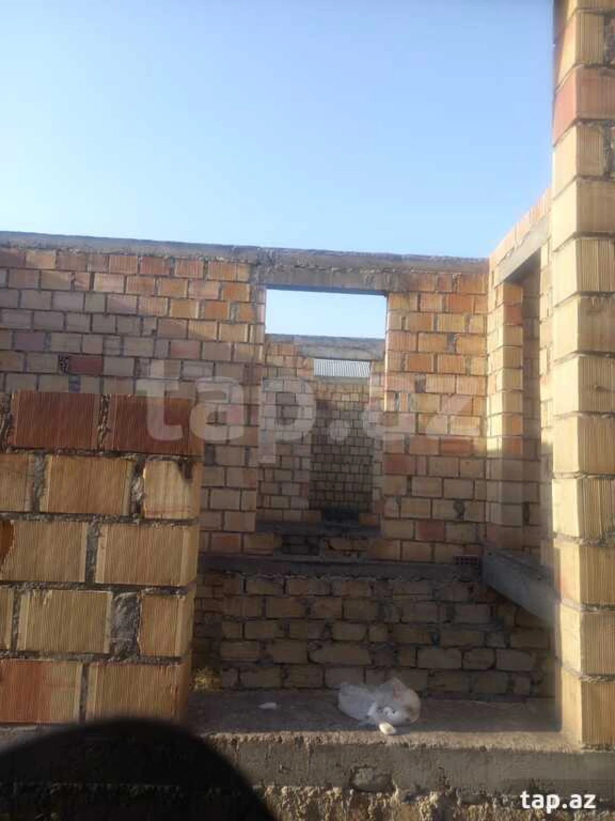 Satılır 4 otaqlı həyət evi