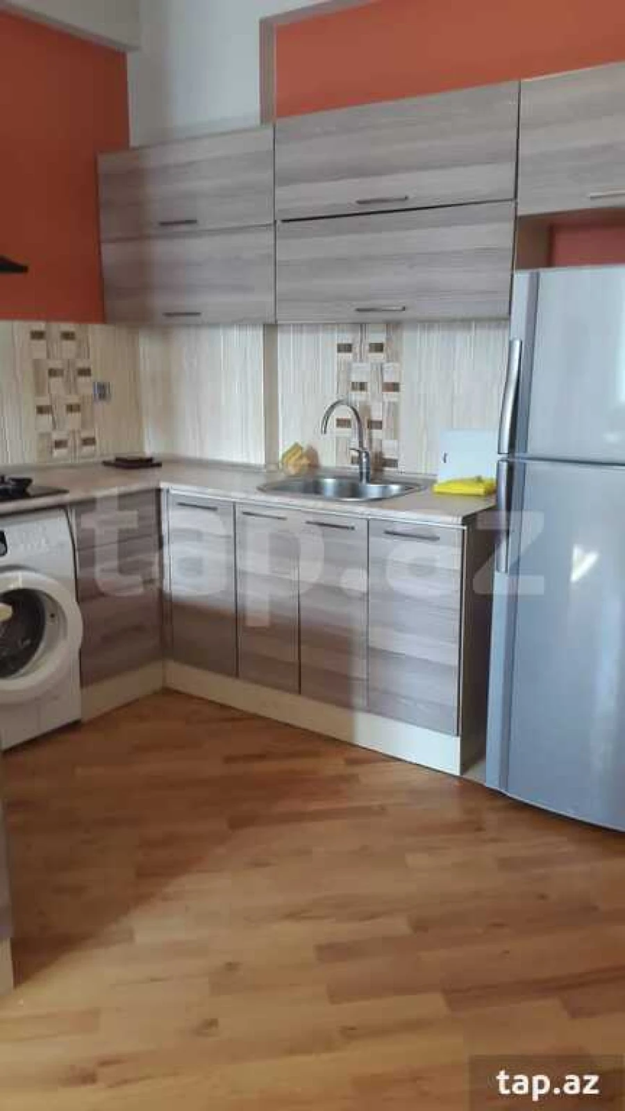 Kirayə verilir 3 otaqlı mənzil 75 m²
