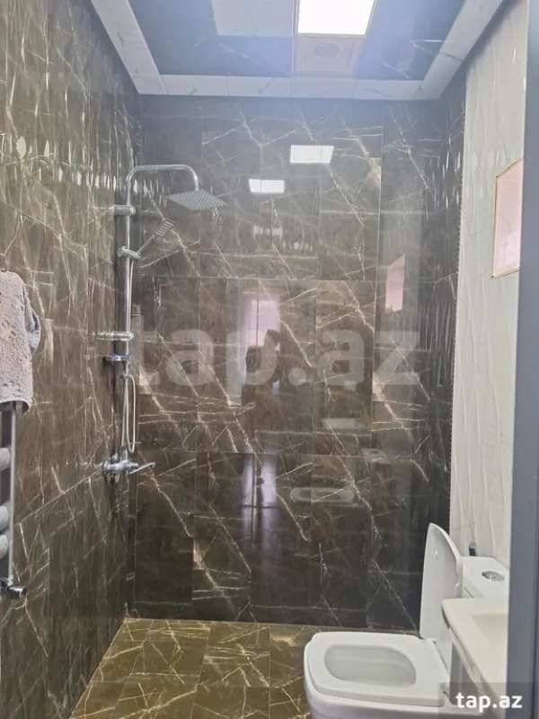 Kirayə verilir 7 otaqlı həyət evi 195 m²