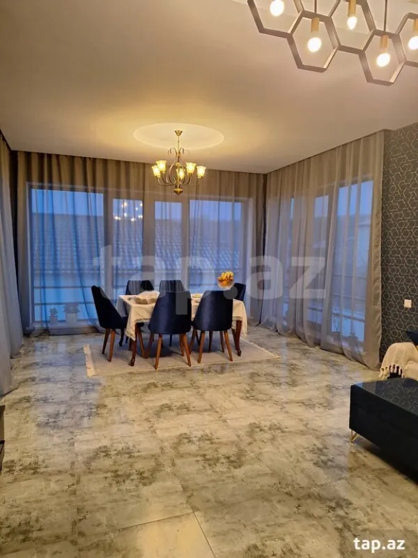 Kirayə verilir 7 otaqlı həyət evi 195 m²