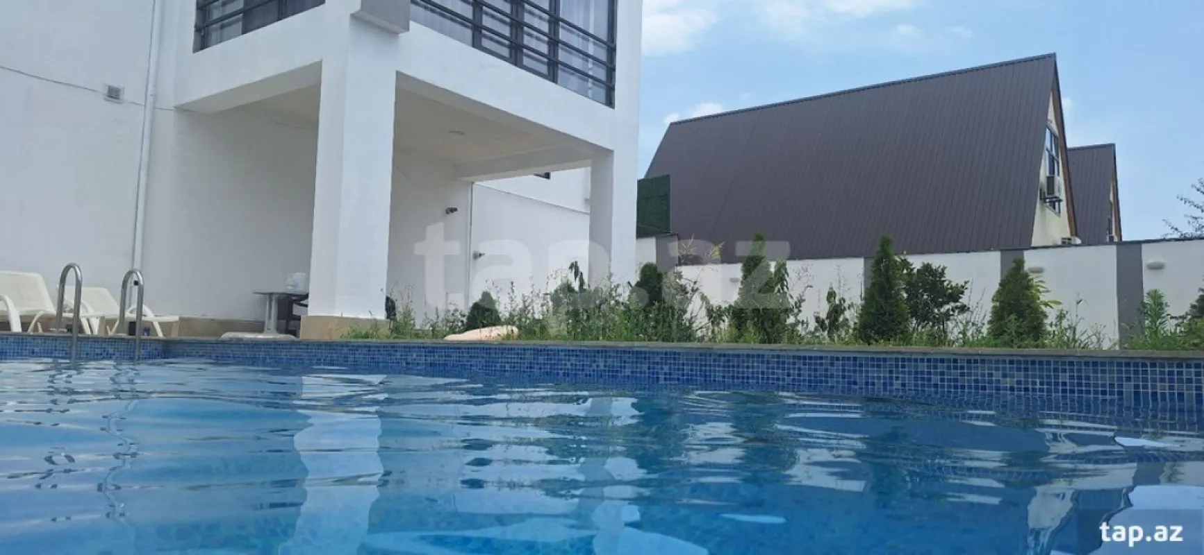 Kirayə verilir 7 otaqlı həyət evi 195 m²