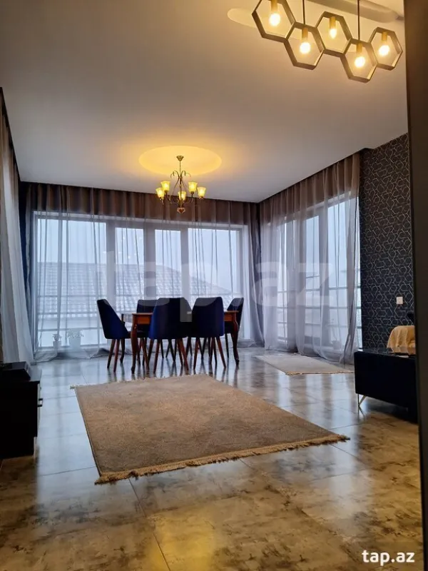 Kirayə verilir 7 otaqlı həyət evi 195 m²