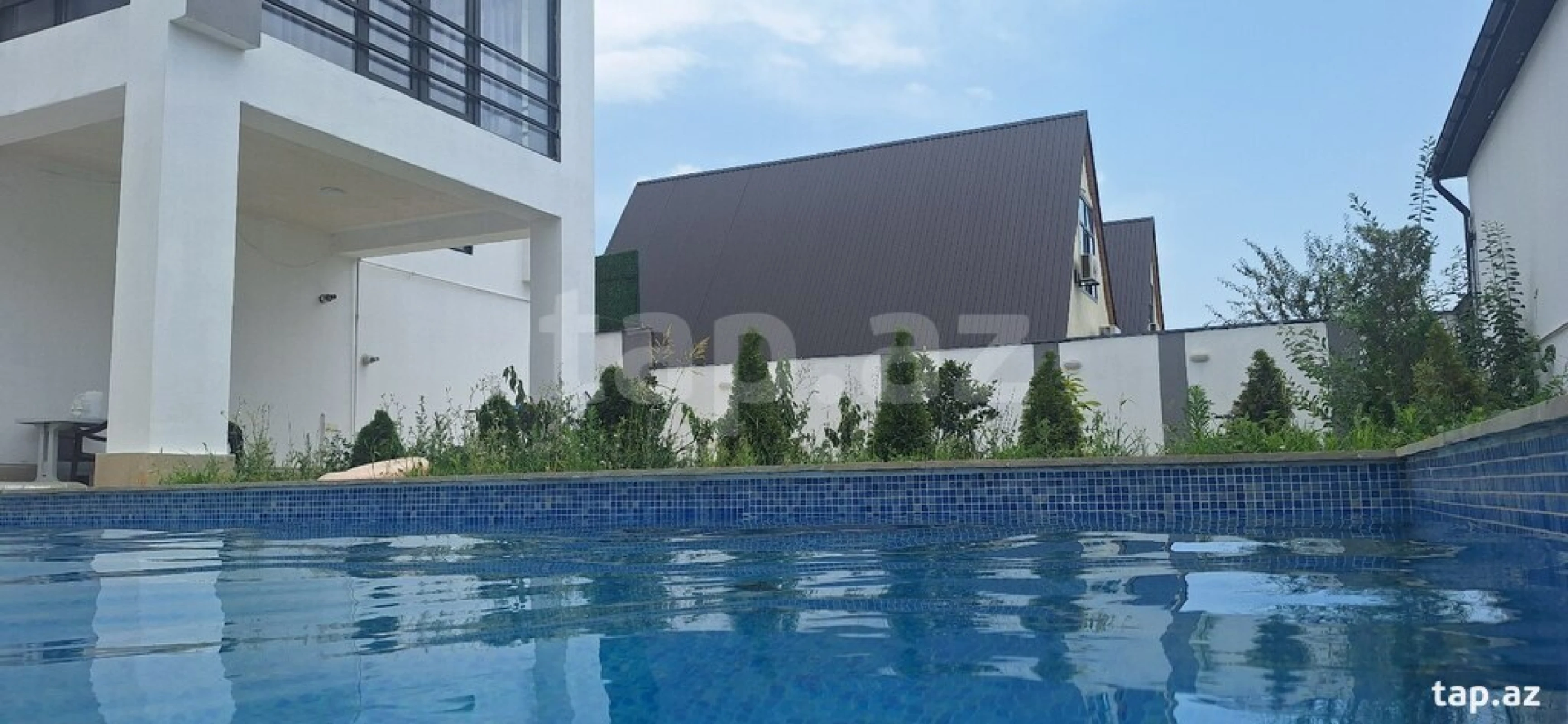 Kirayə verilir 7 otaqlı həyət evi 195 m²